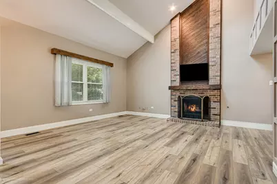 15712 Danford Lane, Orland Park, IL 60462 - Photo 6