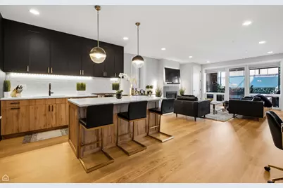2448 W Diversey Avenue #1, Chicago, IL 60647 - Photo 6