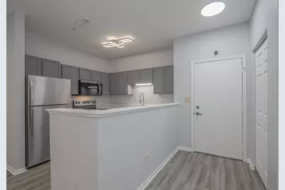 801 N McLean Boulevard #146, Elgin, IL 60123 - Photo 2
