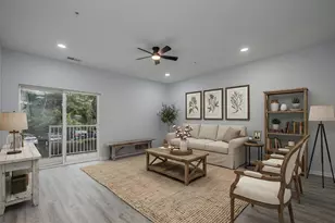 801 N McLean Blvd, Elgin, IL 60123 - Photo 6