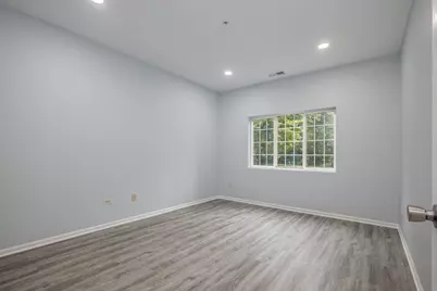 801 N McLean Boulevard #146, Elgin, IL 60123 - Photo 12