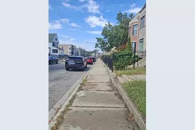 4555 S Forrestville Avenue, Chicago, IL 60653 - Photo 2