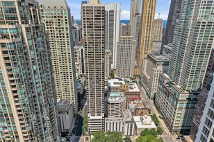 30 E Huron St, Chicago, IL 60611 - Photo 36