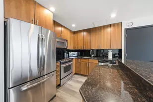 30 E Huron St, Chicago, IL 60611 - Photo 14