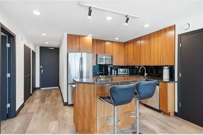 30 E Huron Street #5605, Chicago, IL 60611 - Photo 16