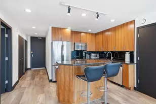 30 E Huron St, Chicago, IL 60611 - Photo 16