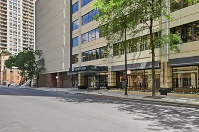 30 E Huron Street #5605, Chicago, IL 60611 - Photo 4