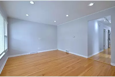4109 N Menard Avenue, Chicago, IL 60634 - Photo 4