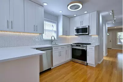 4109 N Menard Avenue, Chicago, IL 60634 - Photo 10