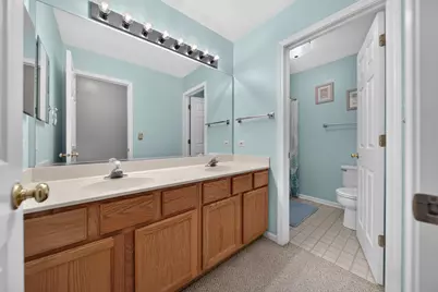 251 Winslow Way, Lake in the Hills, IL 60156 - Photo 14