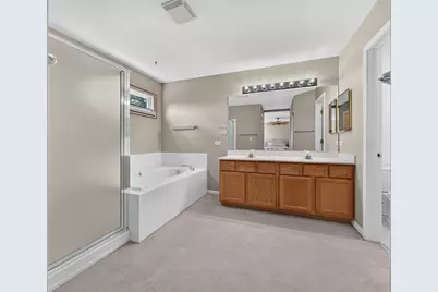 251 Winslow Way, Lake in the Hills, IL 60156 - Photo 10