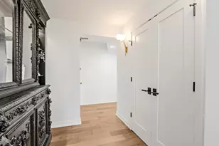 200 E Delaware Pl, Chicago, IL 60611 - Photo 46