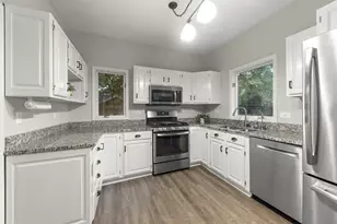 25 2nd St, Downers Grove, IL 60515 - Photo 10