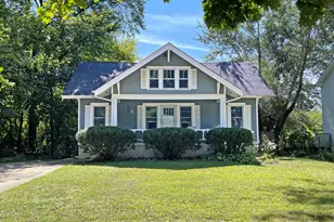25 2nd St, Downers Grove, IL 60515 - Photo 1