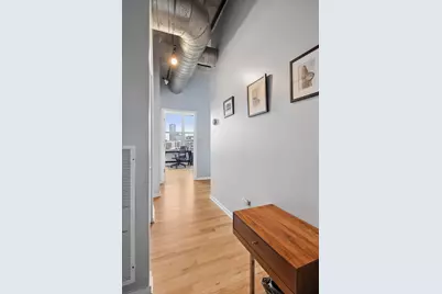 933 W Van Buren Street #801, Chicago, IL 60607 - Photo 2
