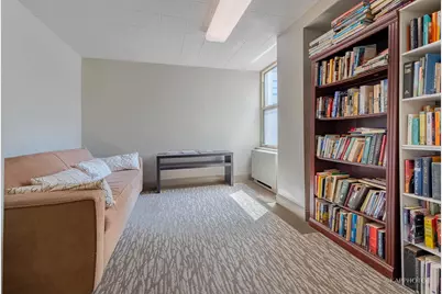 525 W Hawthorne Place #1601, Chicago, IL 60657 - Photo 18