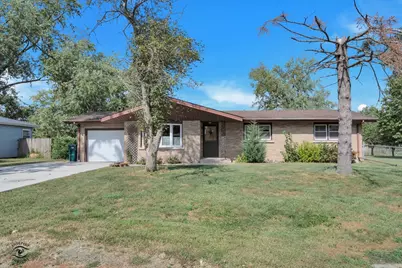 33 Jan Avenue, Kankakee, IL 60901 - Photo 1