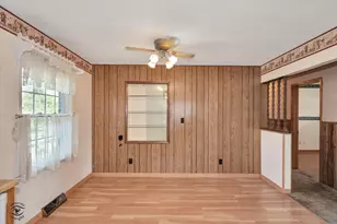 33 Jan Ave, Kankakee, IL 60901 - Photo 6
