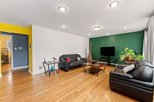 913 E 162nd Pl, South Holland, IL 60473 - Photo 8