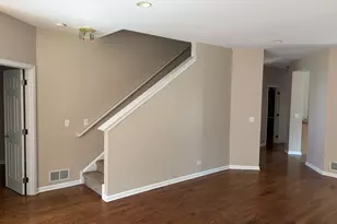 573 Crooked Stick Ct, Vernon Hills, IL 60061 - Photo 10