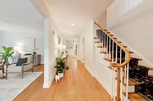 917 Romona Rd, Wilmette, IL 60091 - Photo 4