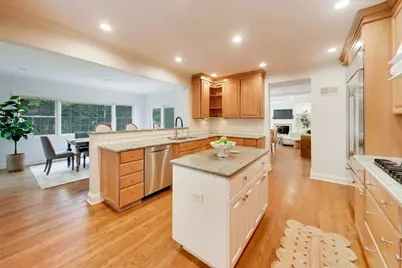 917 Romona Road, Wilmette, IL 60091 - Photo 14