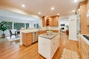 917 Romona Rd, Wilmette, IL 60091 - Photo 14