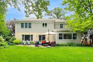 917 Romona Rd, Wilmette, IL 60091 - Photo 40