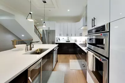 700 E 46th Street, Chicago, IL 60653 - Photo 12