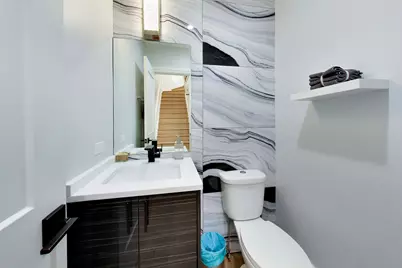 700 E 46th Street, Chicago, IL 60653 - Photo 10