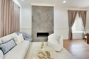 700 E 46th St, Chicago, IL 60653 - Photo 6