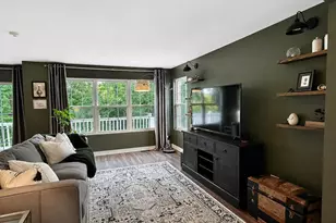 11030 W 72nd St, Indian Head Park, IL 60525 - Photo 6