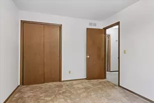 1706 Erin Dr, Normal, IL 61761 - Photo 14