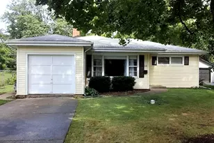 10 4th St, Downers Grove, IL 60515 - Photo 1