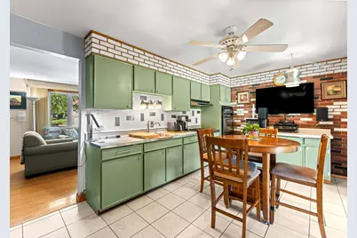 9137 W 91st Place, Hickory Hills, IL 60457 - Photo 8