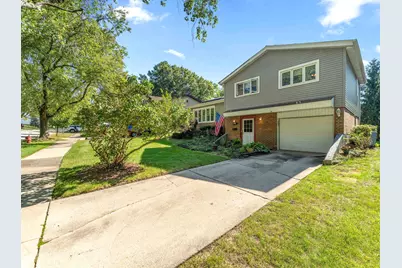 9137 W 91st Place, Hickory Hills, IL 60457 - Photo 4
