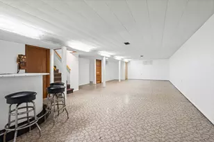 1010 Laursen Ct, Antioch, IL 60002 - Photo 14