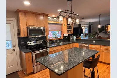 13057 S 71st Avenue, Palos Heights, IL 60463 - Photo 2