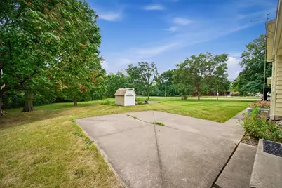 8 Hawthorne Drive, Oswego, IL 60543 - Photo 38