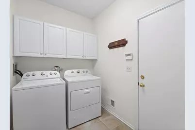 2112 Warrington Court, Glenview, IL 60026 - Photo 14