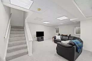 2112 Warrington Ct, Glenview, IL 60026 - Photo 20