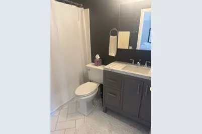 33 W Delaware Place #11C, Chicago, IL 60610 - Photo 4