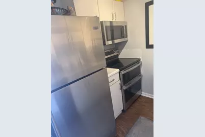 33 W Delaware Place #11C, Chicago, IL 60610 - Photo 8