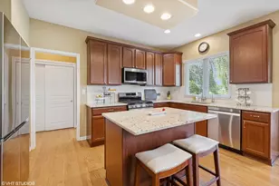 610 Woods Creek Ln, Algonquin, IL 60102 - Photo 12