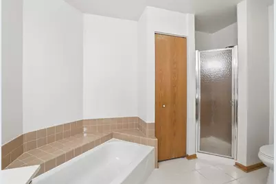3255 N Daniels Court, Arlington Heights, IL 60004 - Photo 16