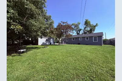 7756 W 81st Place, Bridgeview, IL 60455 - Photo 4