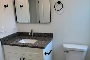 10918 S Wabash Ave, Chicago, IL 60628 - Photo 6