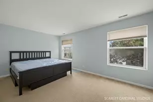 2875 Stonewater Dr, Naperville, IL 60564 - Photo 10