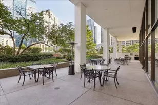 360 E Randolph St, Chicago, IL 60601 - Photo 22