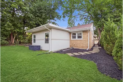 [Address not provided], Palatine, IL 60067 - Photo 18